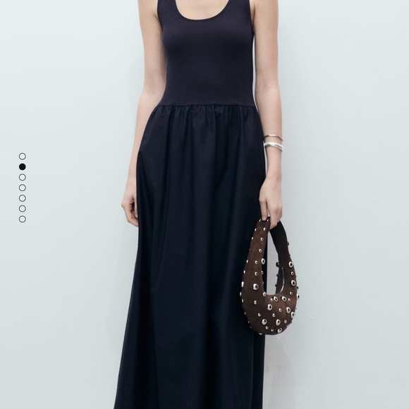 Elegant Black Maxi Dress - Picture 2 of 5